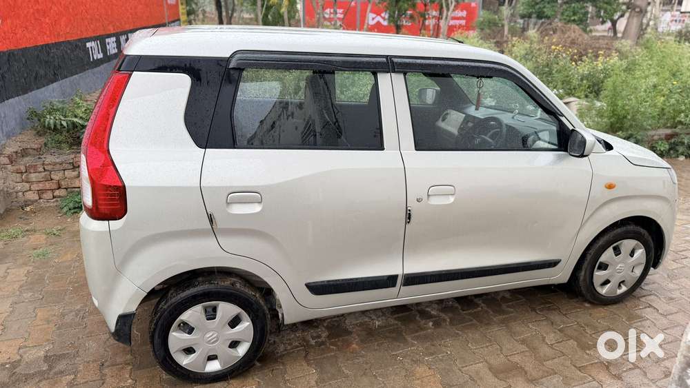 Maruti Suzuki Wagon R Vxi 1.0 Cng, 2022, Cng & Hybrids