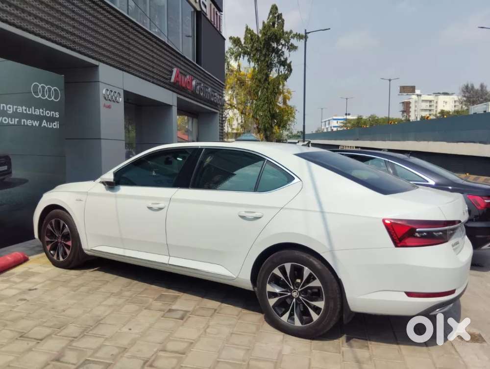 Skoda Superb 2.0 L&k Tsi At, 2020, Petrol