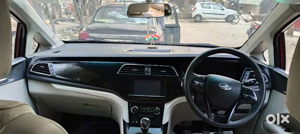 Mahindra Marazzo