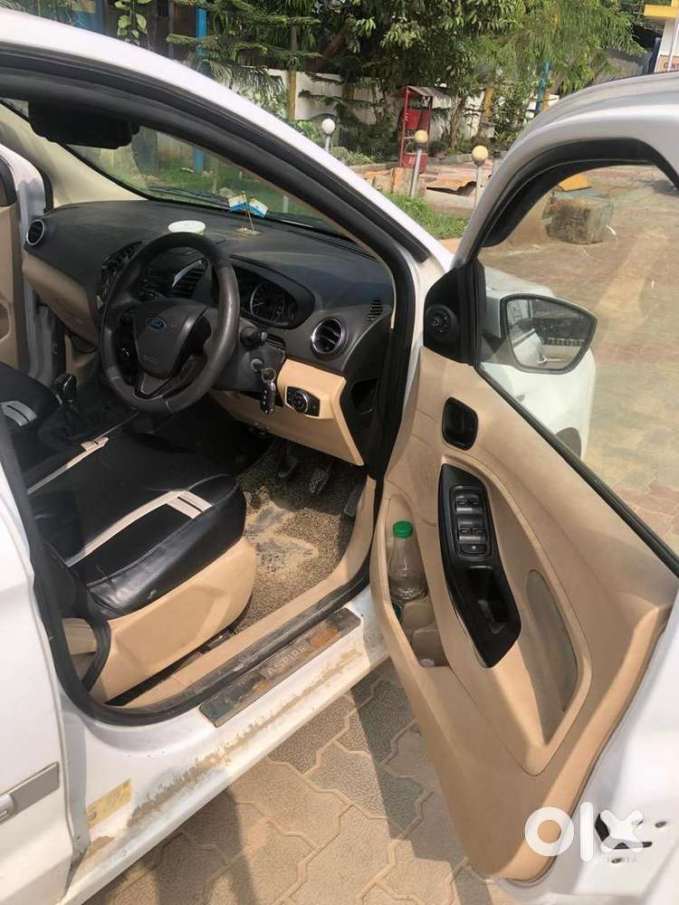 Ford Figo Aspire White Colour 2016 Diesel In Good Condition
