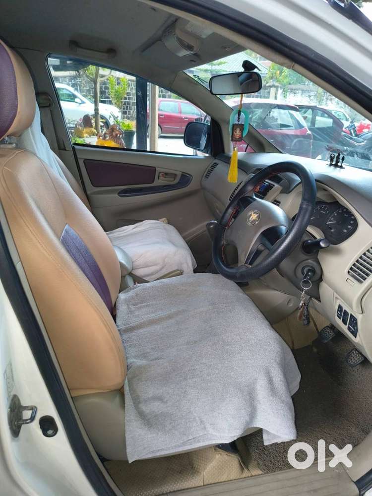 Toyota Innova 2012 Model For Sale