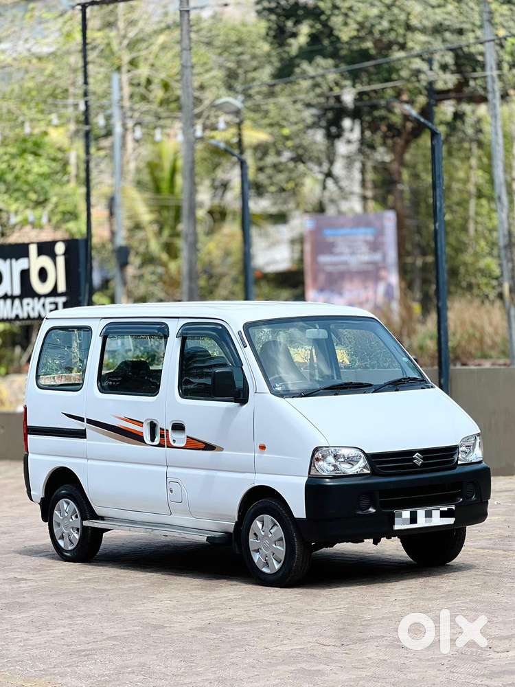 Maruti Suzuki Eeco 5 Str Ac (o), 2021, Petrol