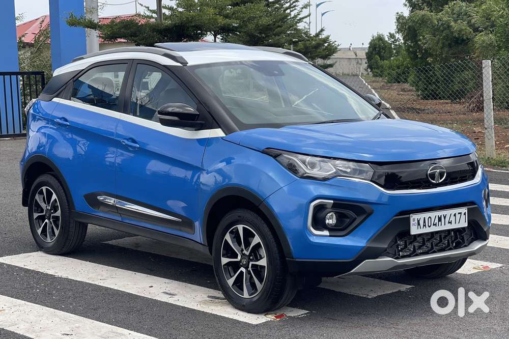 Tata Nexon Amt Xza Plus, 2020, Petrol