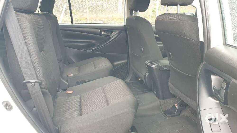 Toyota Innova Crysta 2.4 G Mt 7 Str, 2021, Diesel