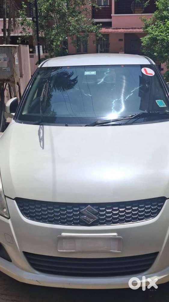 Maruti Swift Vxi 2013