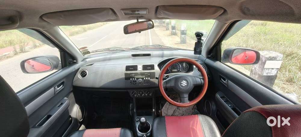 Maruti Suzuki Swift Vxi + Manual, 2008, Petrol
