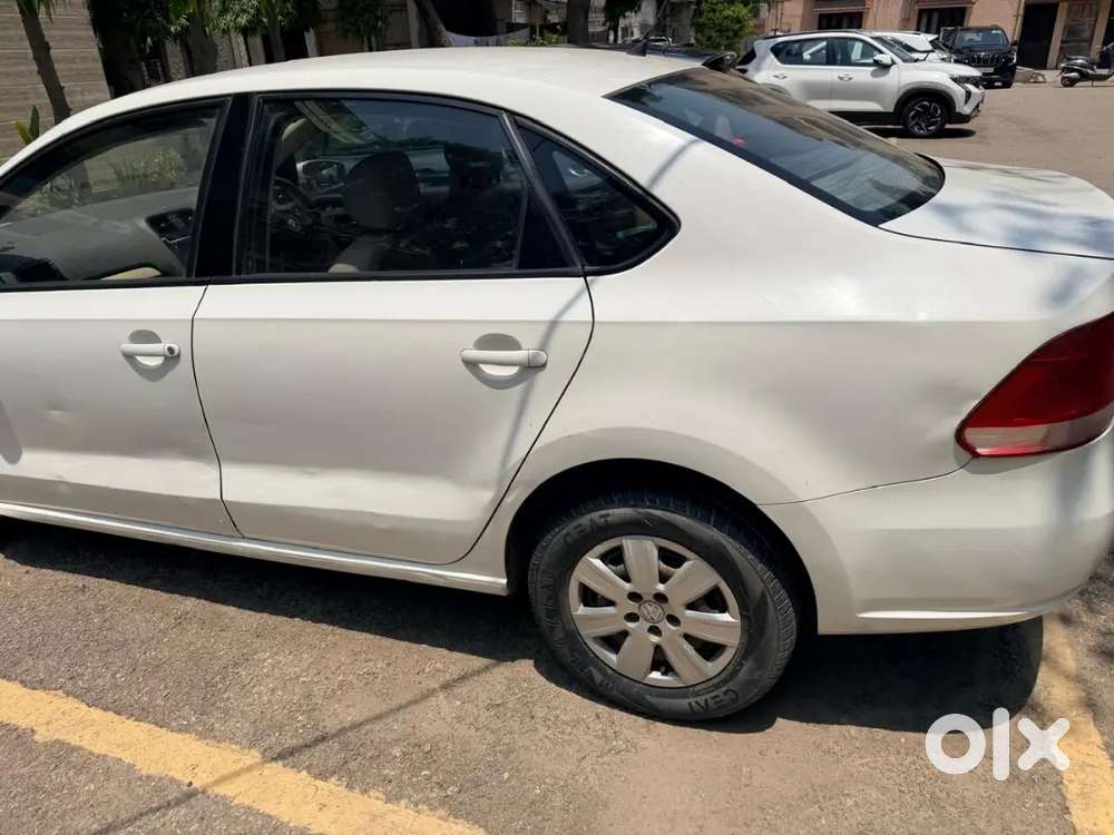 Volkswagen Vento 2012 Cng & Hybrids 70000 Km Driven