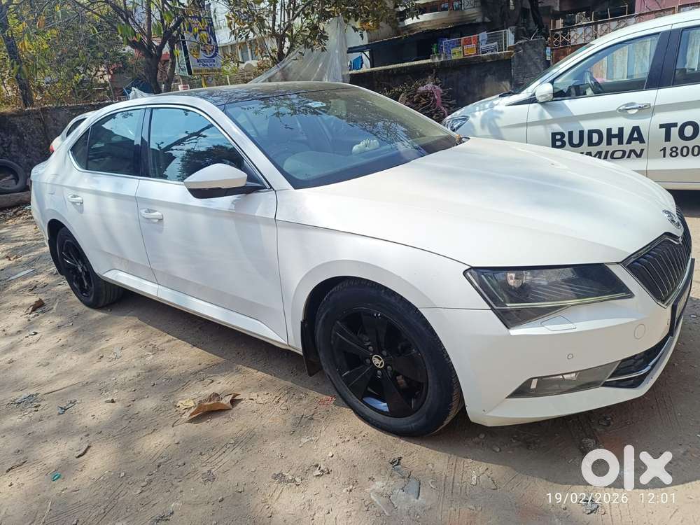 Skoda Superb Style 1.8, 2016, Petrol