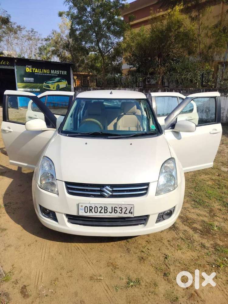 Maruti Suzuki Swift Dzire Vxi, 2011, Petrol