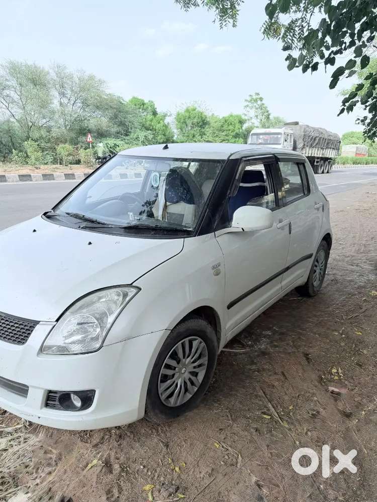 Maruti Swift 2007 Diesel 130000 Km Driven And In Good Condition