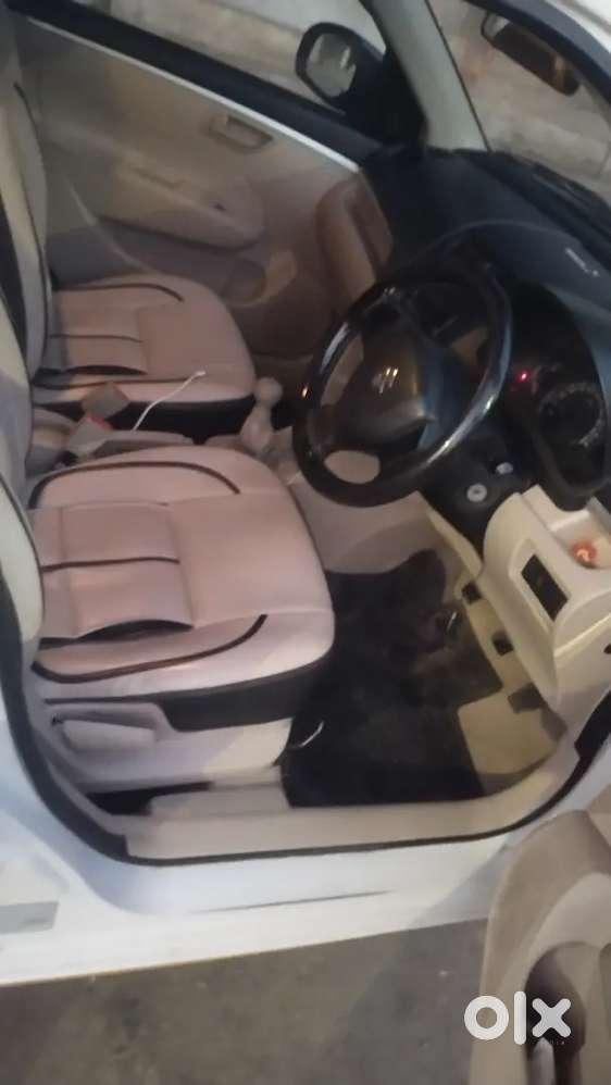 Maruti Suzuki Swift Dzire Tour 2019 Diesel 70624 Km Driven