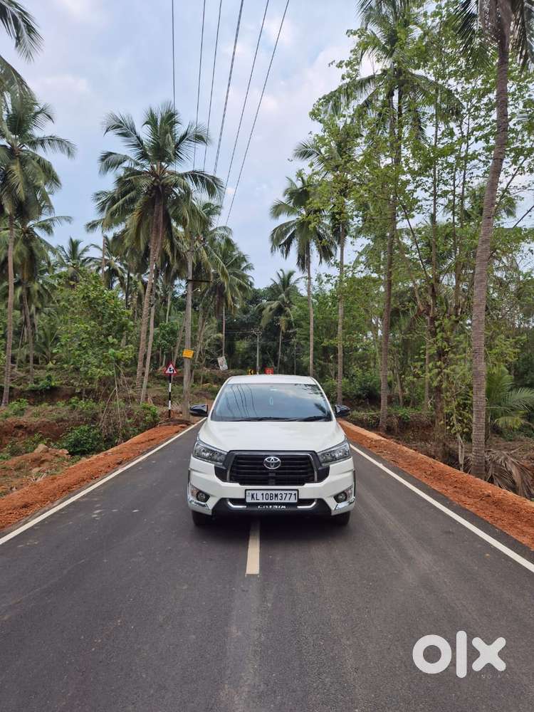 Toyota Innova Crysta 2.4 Gx Mt, 2018, Diesel