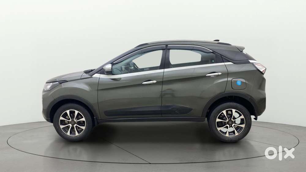Tata Nexon 1.2 Revotron Xza Plus, 2021, Petrol