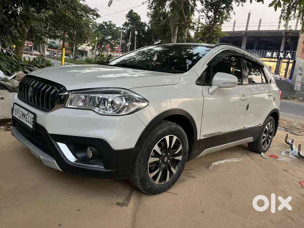 Car Main Koi Kami Nhi Hai First Party Insurance Bhi Hai
