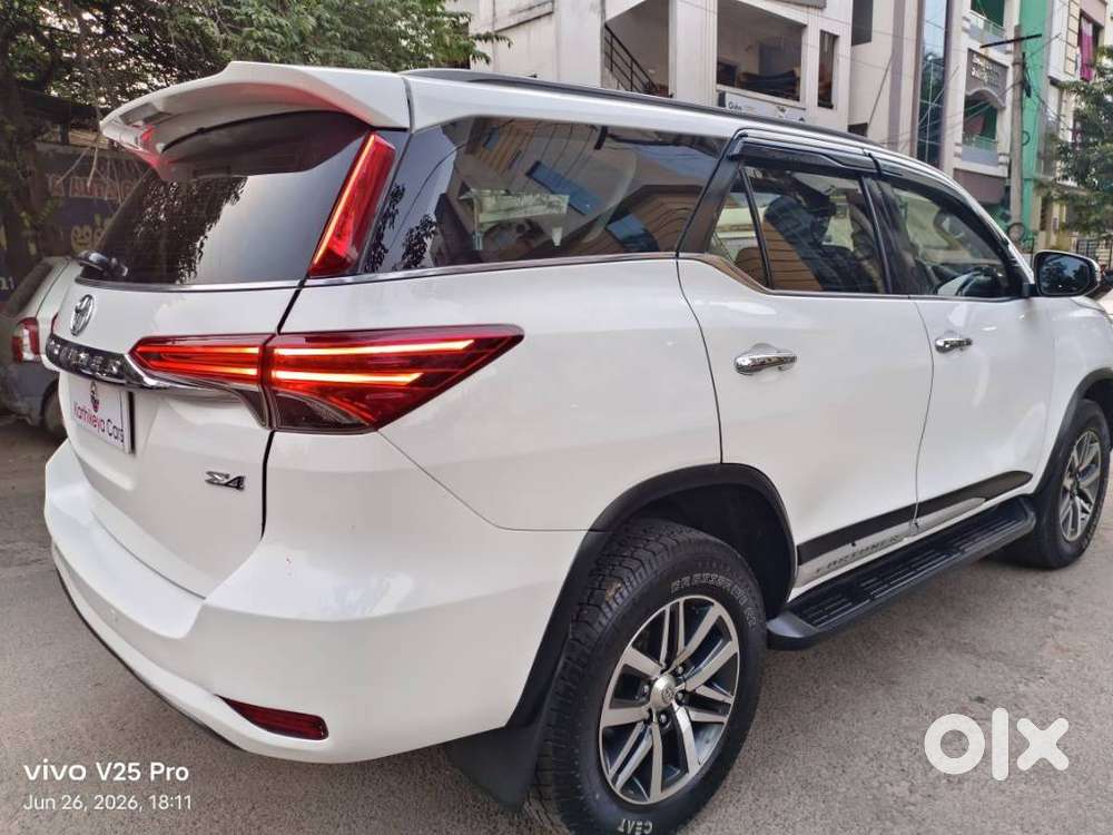 Toyota Fortuner 3.0 4x4 Manual, 2018, Diesel