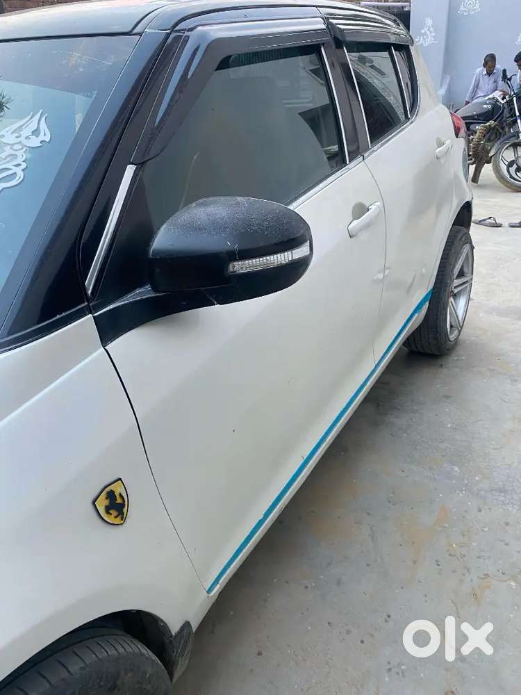 Maruti Suzuki Swift 2015 Diesel 100000 Km Driven