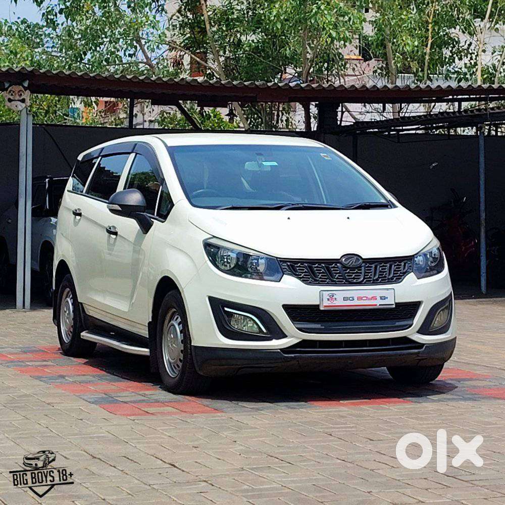 Mahindra Marazzo M2, 2018, Diesel