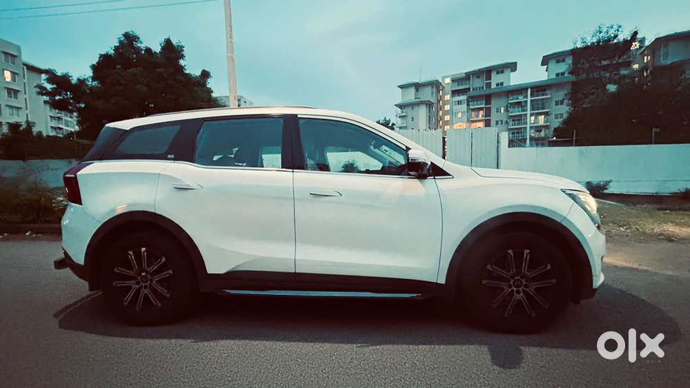 Mahindra Xuv700 Petrol 2022