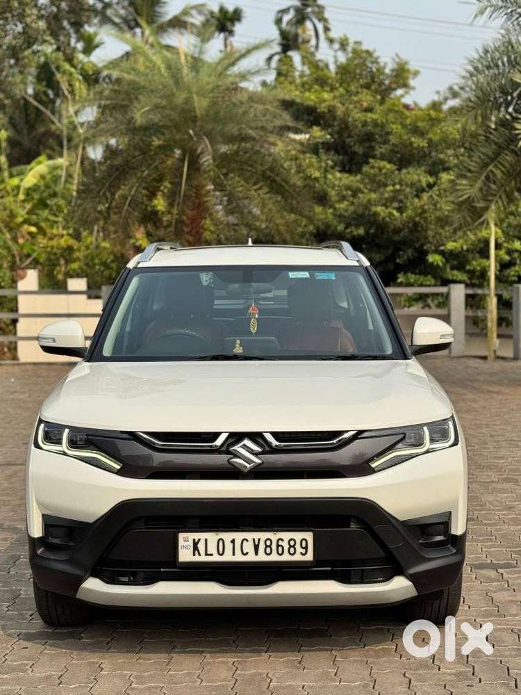 Maruti Suzuki Brezza 1.5 Zxi Smart Hybrid, 2022, Petrol