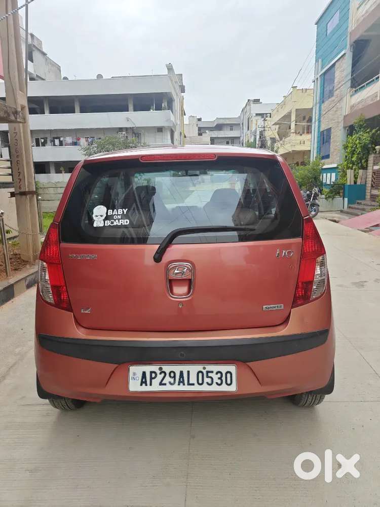 Hyundai I10 Sportz 2010 Model