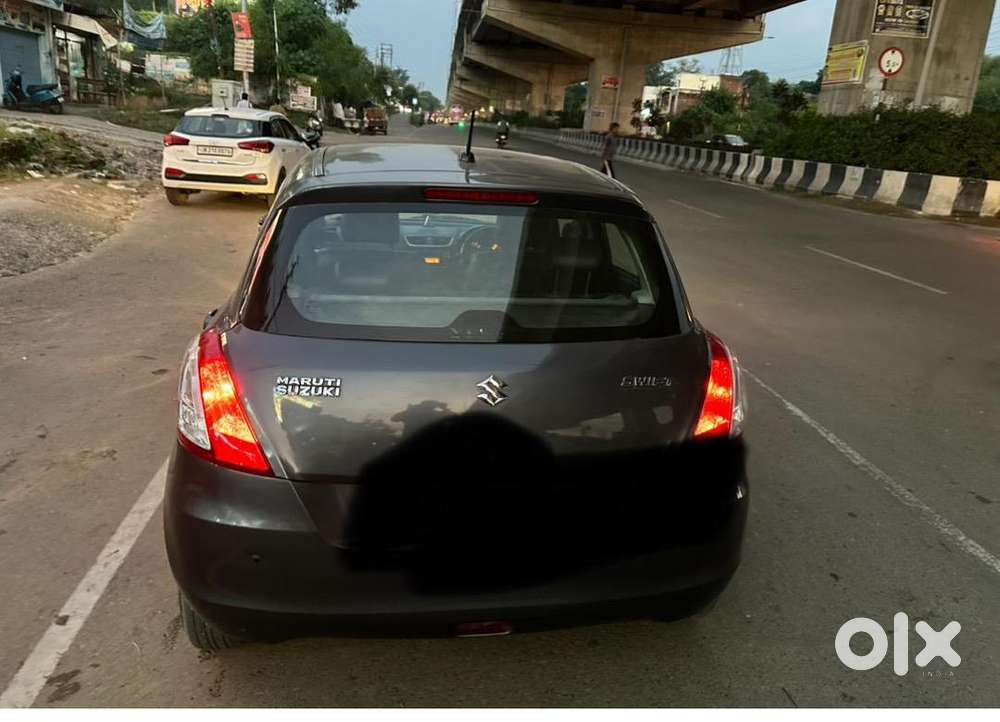 Maruti Suzuki Swift 2015 Petrol Well Maintained