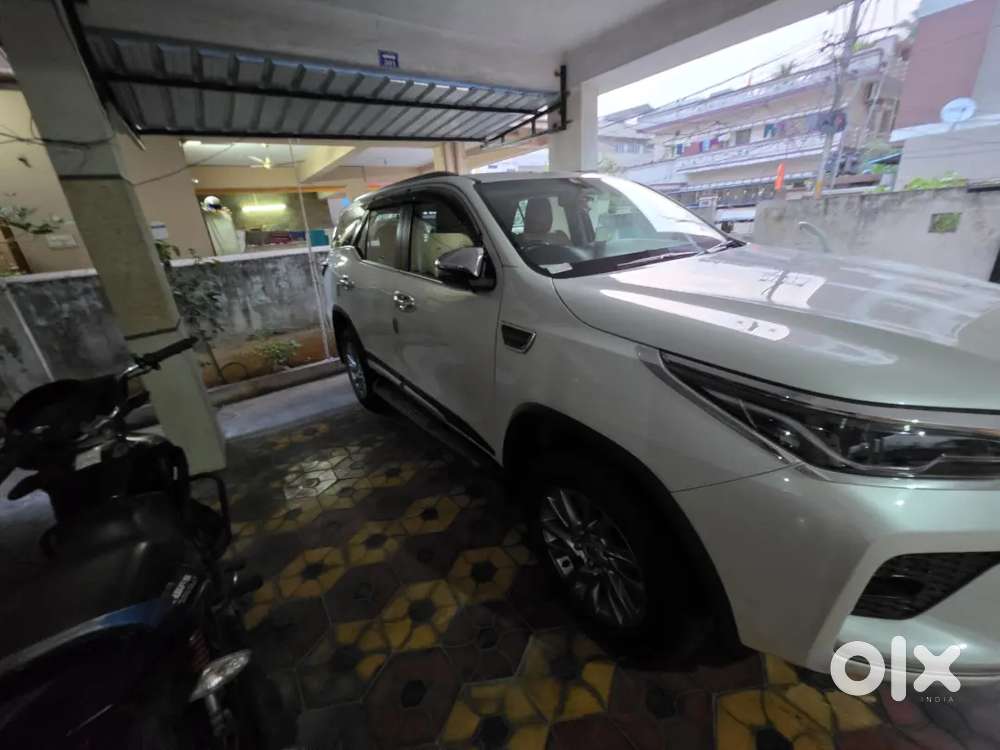 Toyota Fortuner 2024 Diesel Automatic Well Maintained