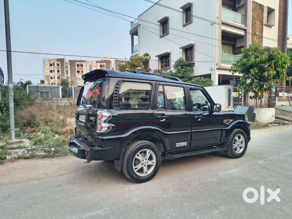 Mahindra Scorpio S10 7 Seater, 2016, Diesel