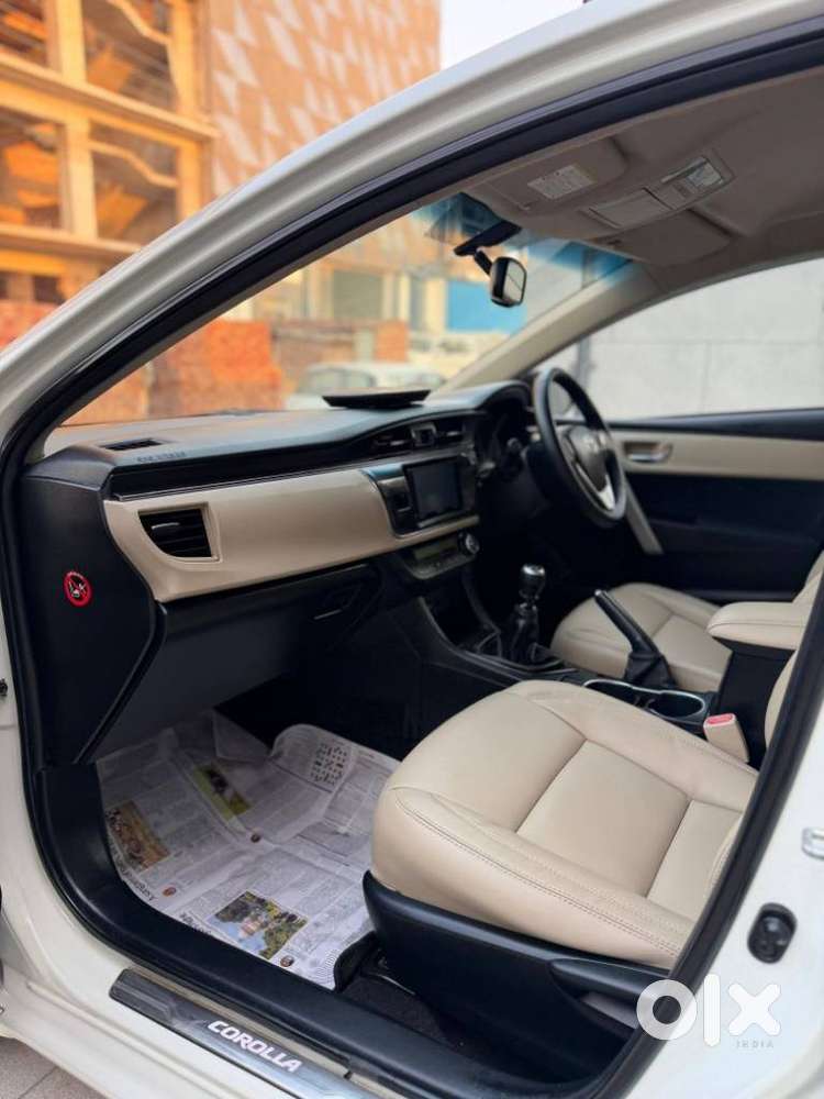 Toyota Corolla H4 1.8g, 2015, Petrol