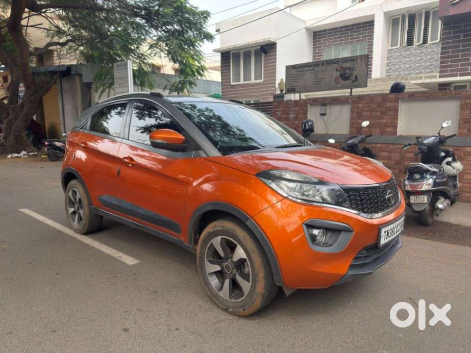 Tata Nexon 1.2 Revotron Xza Plus, 2018, Petrol