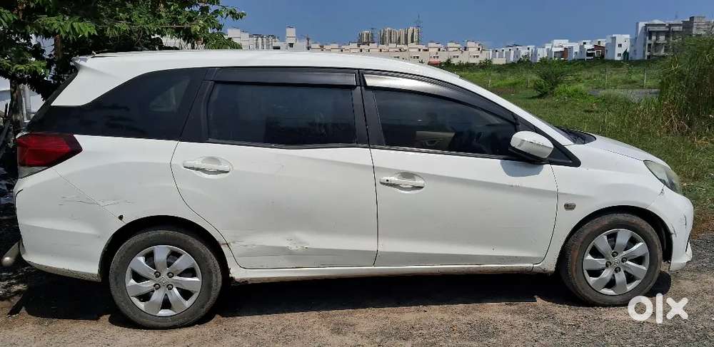 Honda Mobilio 2015 Diesel Well Maintained