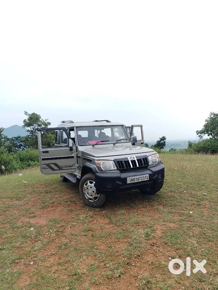 Mahindra Bolero Neo 2012
