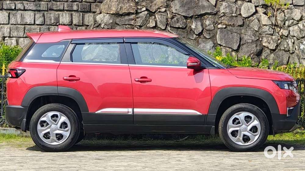 Maruti Suzuki Brezza, 2023, Petrol