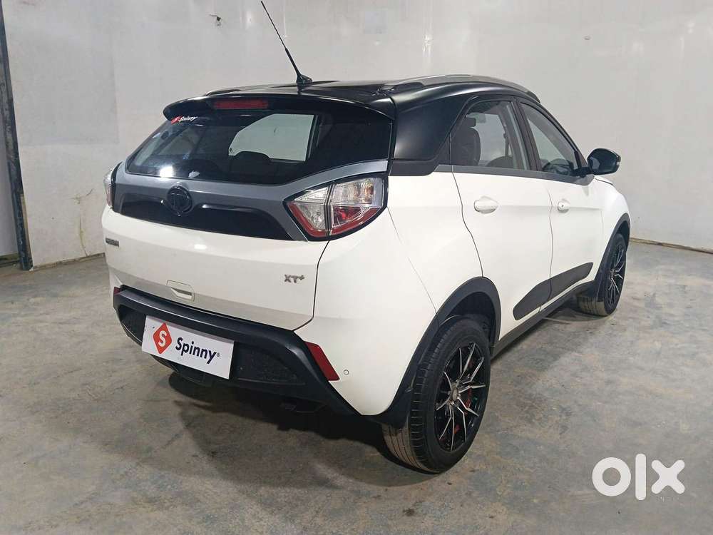 Tata Nexon 1.2 Revotron Xt Plus, 2019, Petrol
