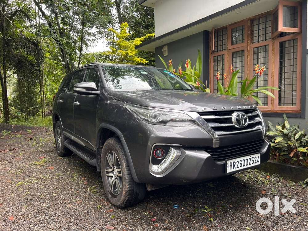 Toyota Fortuner  2017