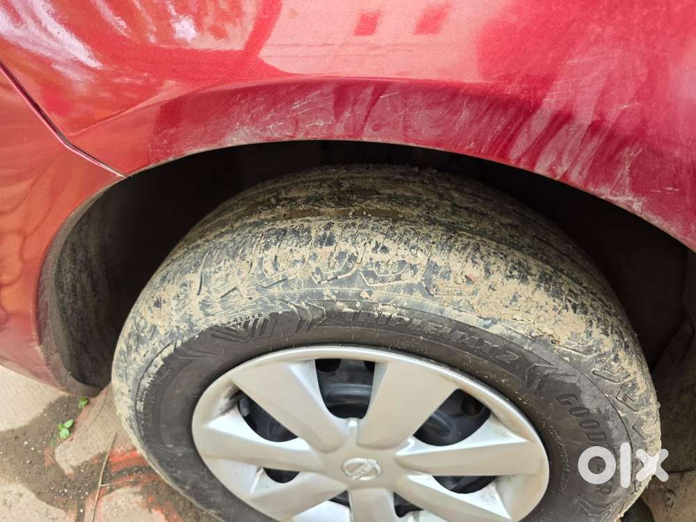 Nissan Sunny Petrol 2011