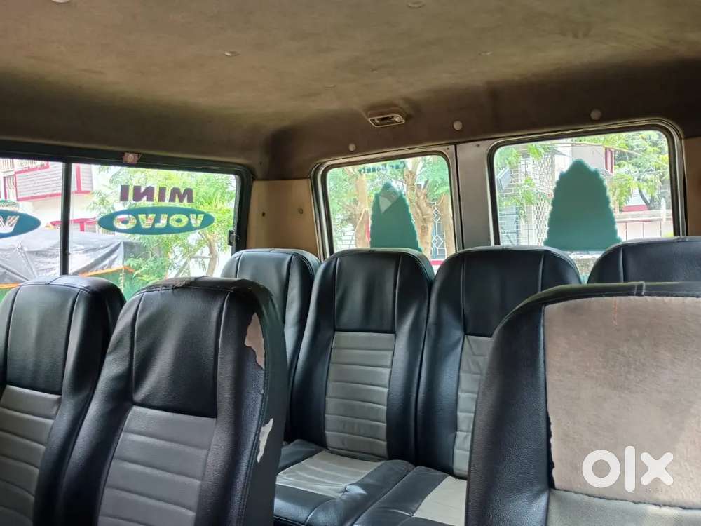 Tata Winger 13 Seater Ac