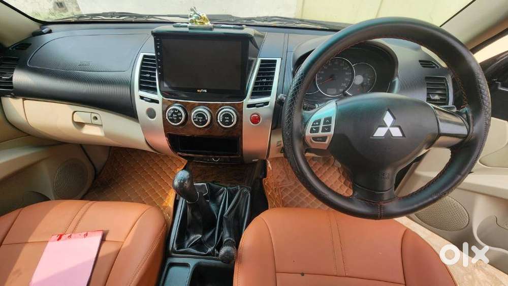 Mitsubishi Pajero Sport 2.5 Manual, 2013, Diesel