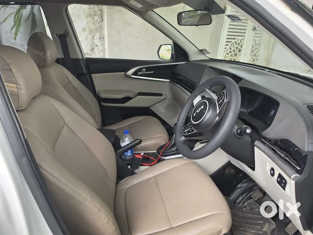 Kia Carens 2022 Nov Diesel Top Prestige Plus