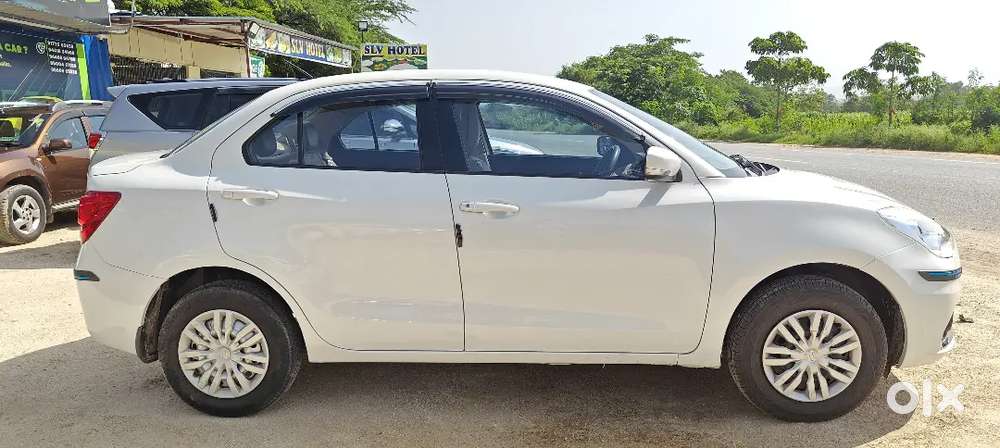 Maruti Dzire 1.2 Vxi 2022 Year