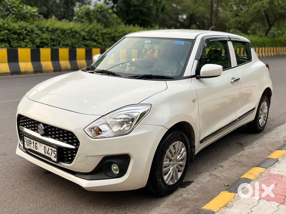 Maruti Suzuki Swift 1.2 Lxi (o), 2023, Petrol