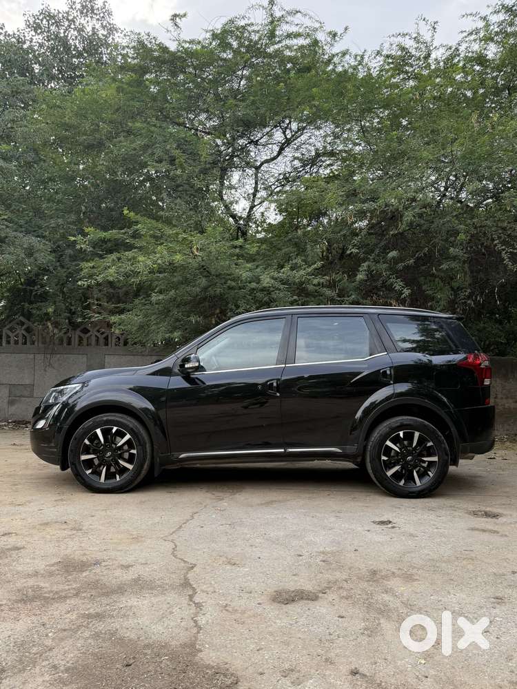 Mahindra Xuv500 W11 Option, 2020, Diesel