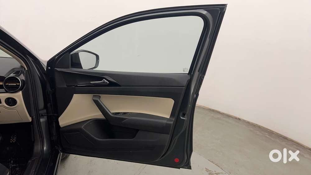 Skoda Slavia Style 1.5l Tsi Dsg, 2022, Petrol