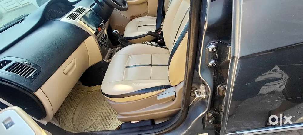 Good Milage ..double Key.. Company Condition Car