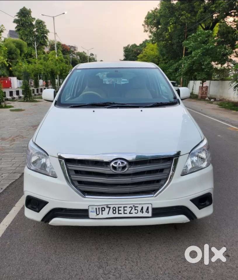 Toyota Innova 2.5 G (diesel) 7 Seater Bs Iv, 2016, Diesel