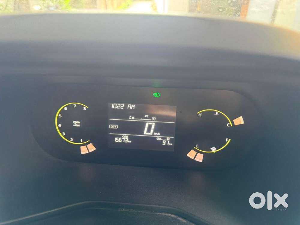 Tata Nexon Almost Brand New With Sunroof