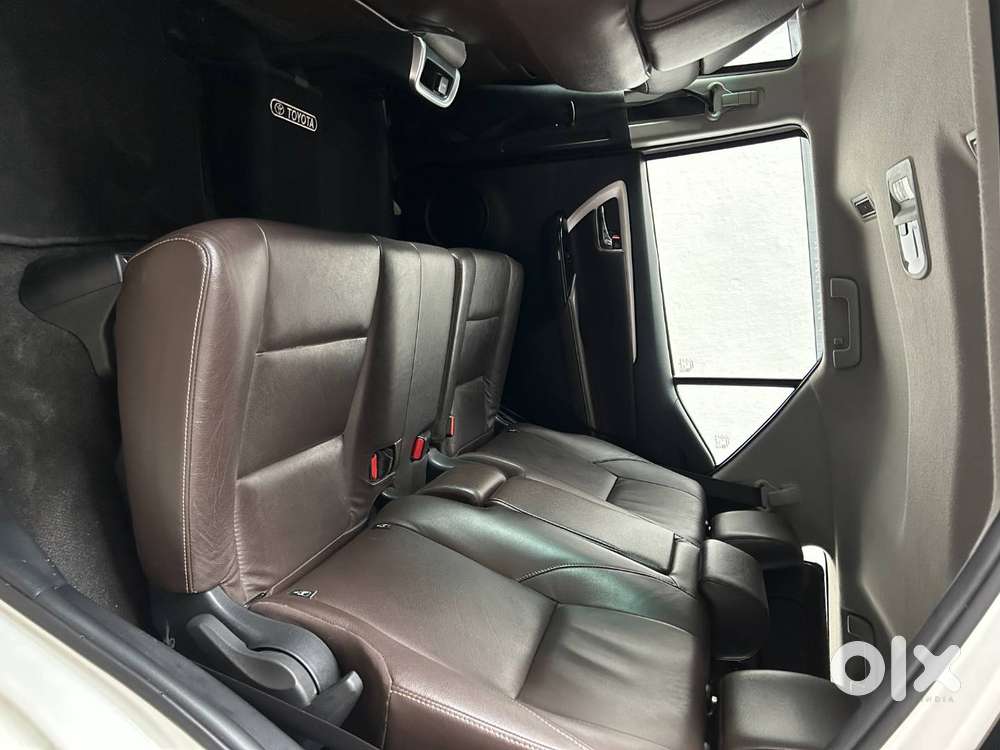 Toyota Fortuner Petrol 2017  Single Owner  Low Km