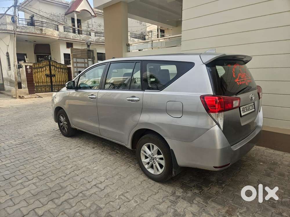 Toyota Innova Crysta 2017 Diesel Manual Vx Mt