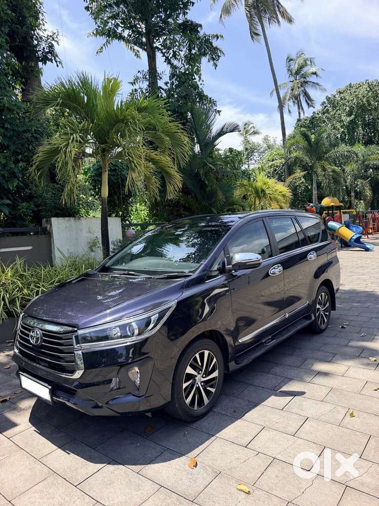 Toyota Innova Crysta 2.4 Z 7 Str, 2022, Diesel