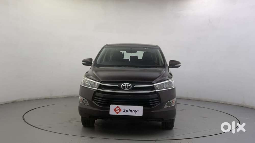 Toyota Innova Crysta G 8 Str, 2016, Diesel
