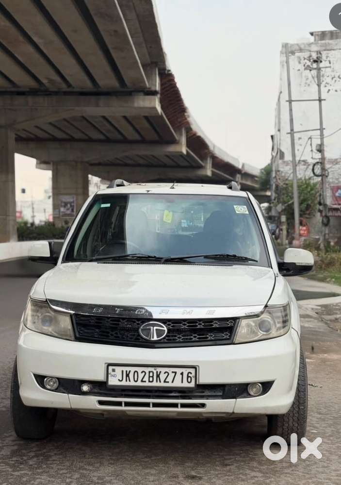 Tata Safari Storme Diesel Manual 2015